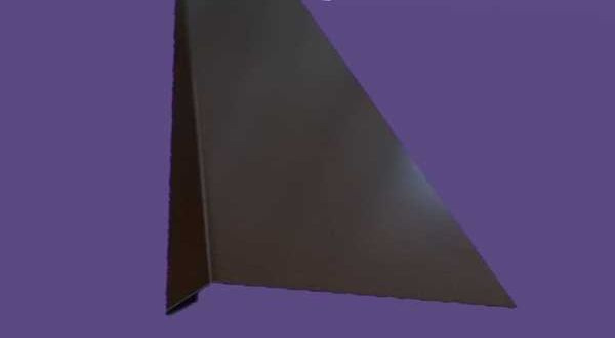 Ereszszegély, színes alumínium - 20 cm ksz - 2 m/db - barna